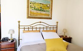 301B&B